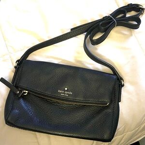 MAKE AN OFFER - KATE SPADE Black Leather Crossbody Bag